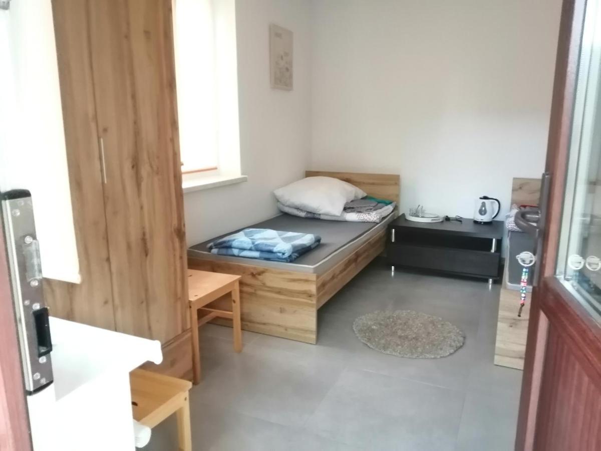Jasionka Apartment Устшики Долне Екстериор снимка
