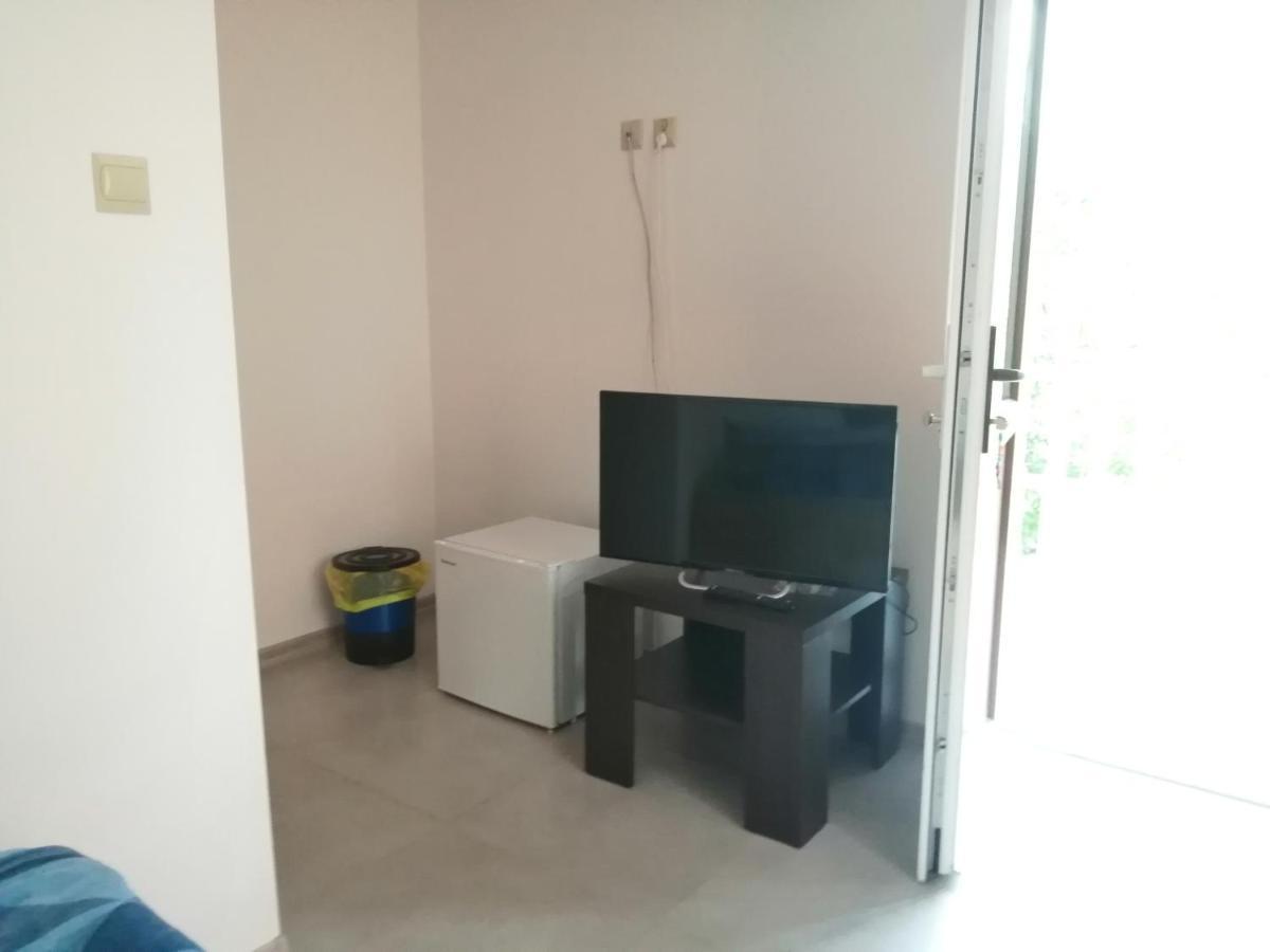 Jasionka Apartment Устшики Долне Екстериор снимка