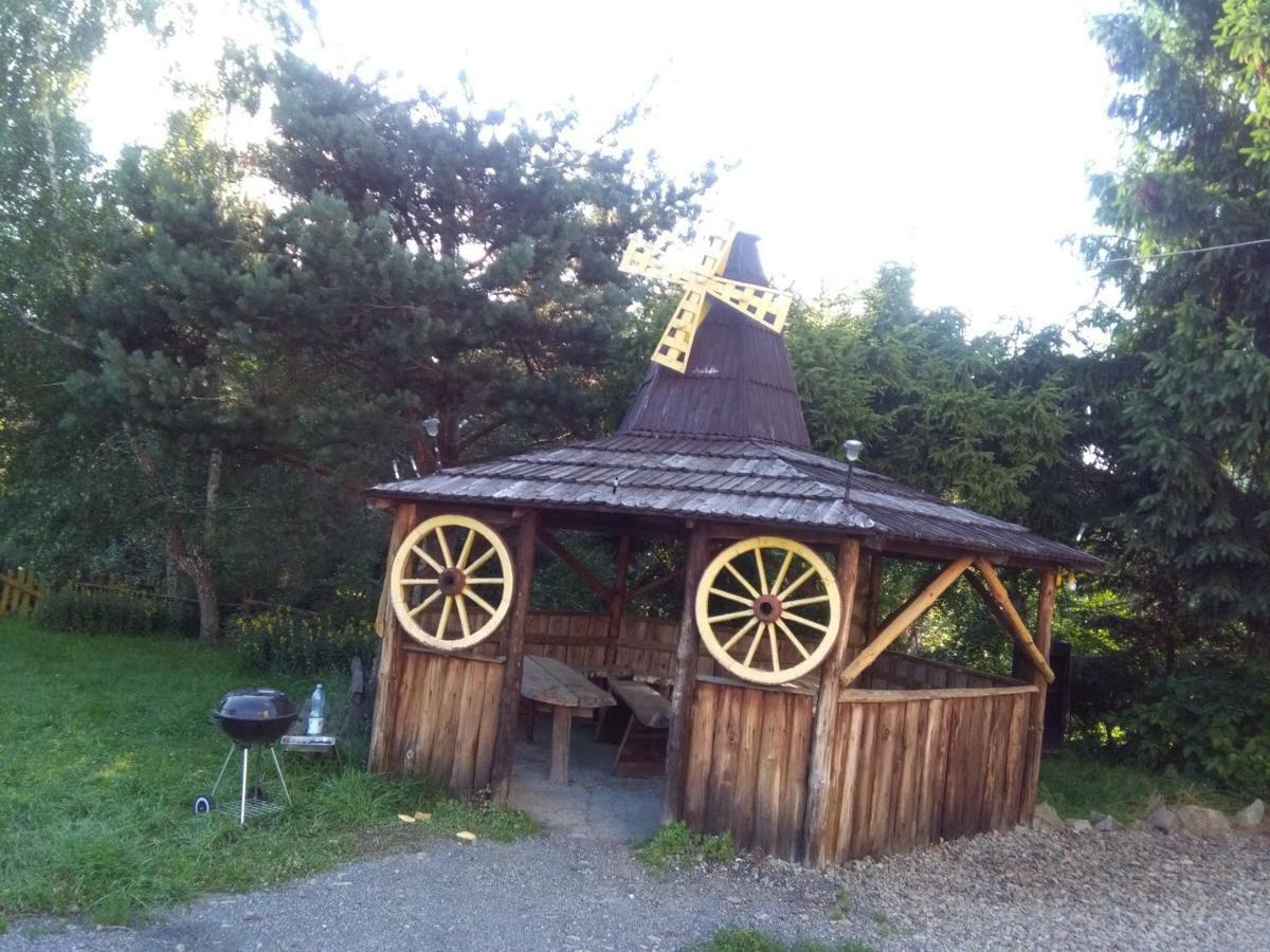 Jasionka Apartment Устшики Долне Екстериор снимка